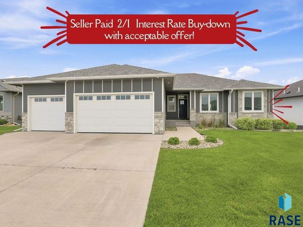 4220 N Astoria Dr, Sioux Falls, SD 57107