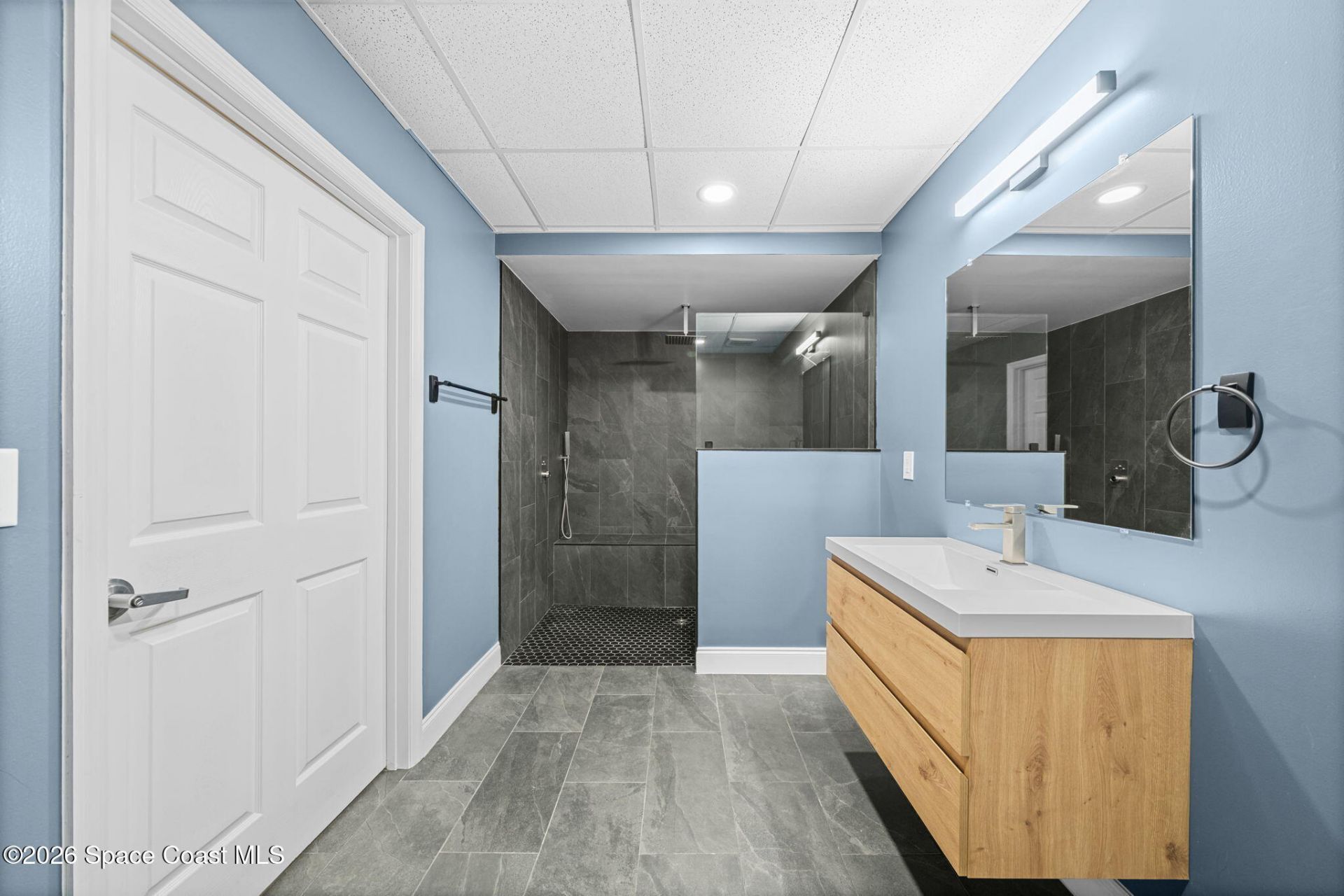 3135 Skyway Circle, Melbourne, FL 32934 Photo