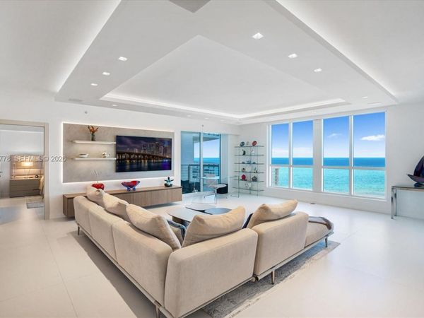 3801 Collins Ave, Unit 1503, Miami Beach, FL 33140