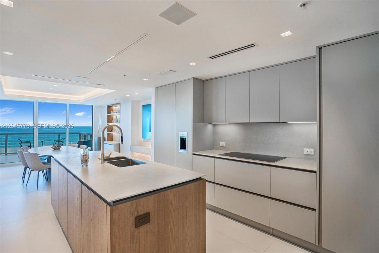 3801 Collins Ave, Unit 1503, Miami Beach, FL 33140 Photo