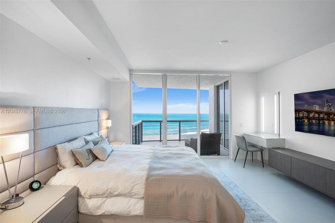 3801 Collins Ave, Unit 1503, Miami Beach, FL 33140 Photo