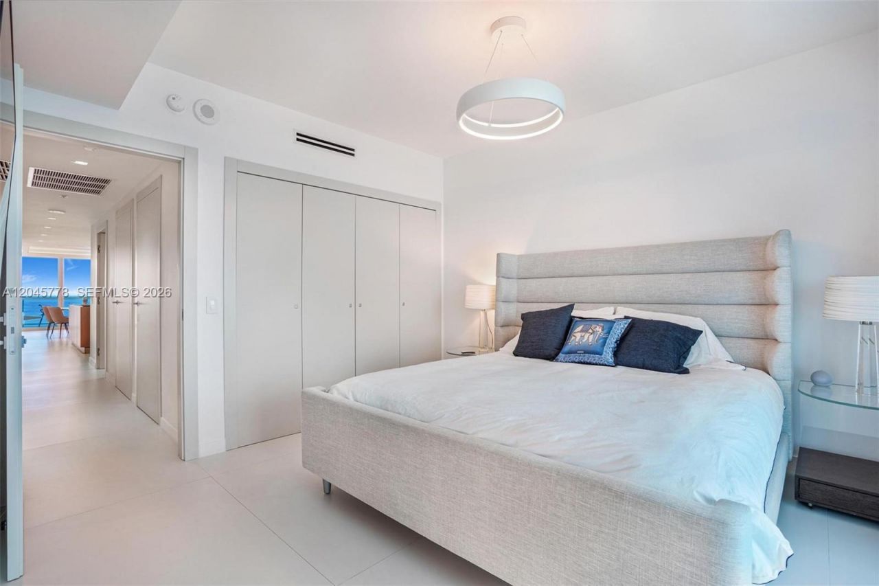 3801 Collins Ave, Unit 1503, Miami Beach, FL 33140 Photo