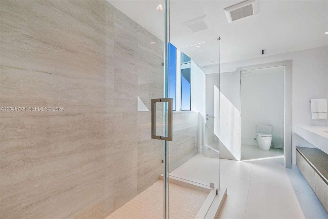 3801 Collins Ave, Unit 1503, Miami Beach, FL 33140 Photo