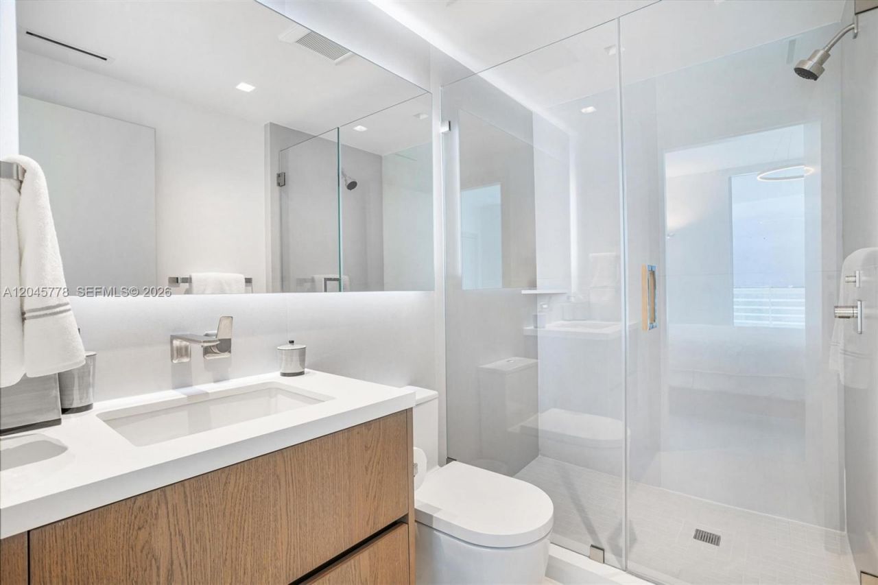 3801 Collins Ave, Unit 1503, Miami Beach, FL 33140 Photo