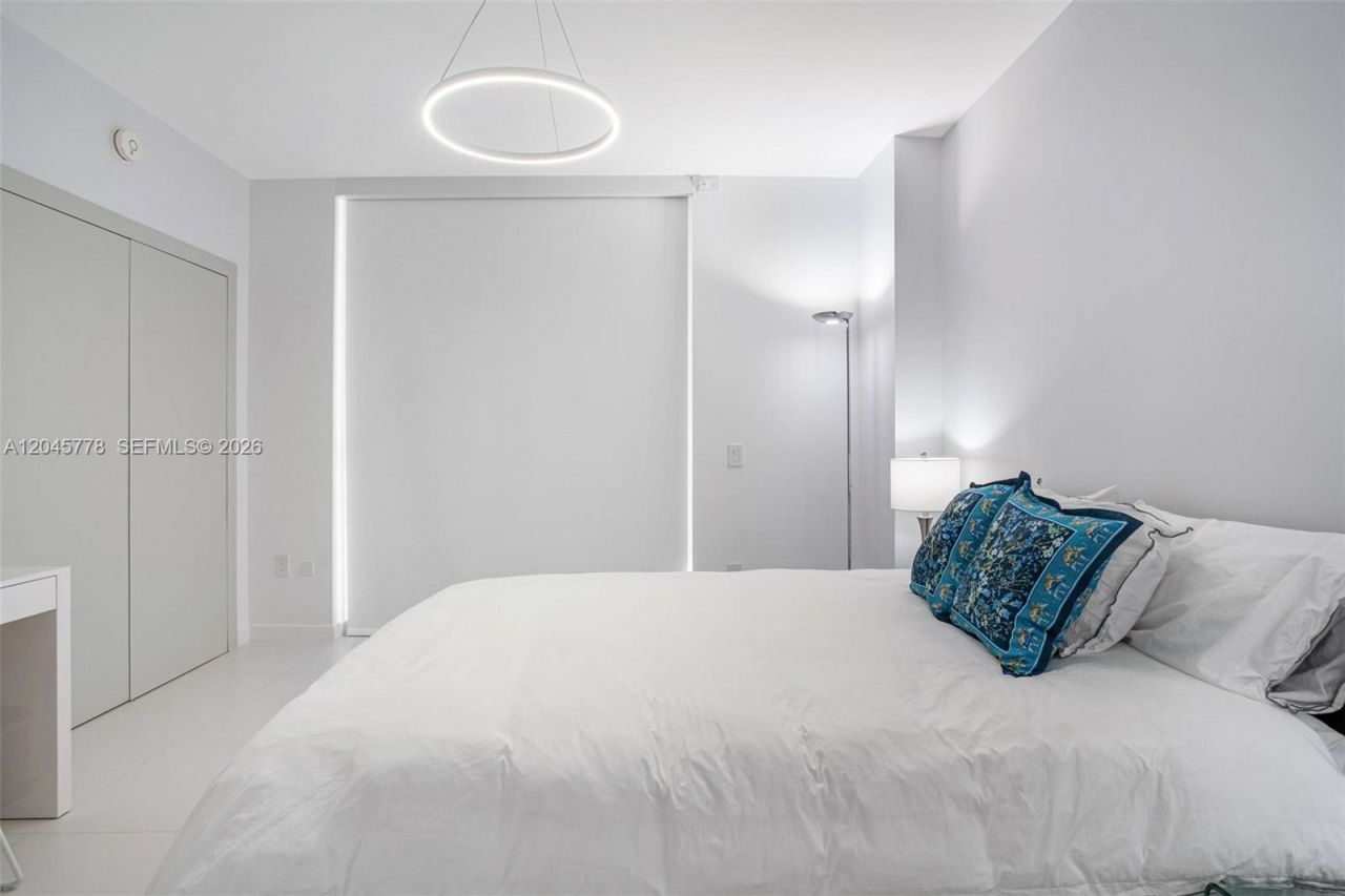3801 Collins Ave, Unit 1503, Miami Beach, FL 33140 Photo
