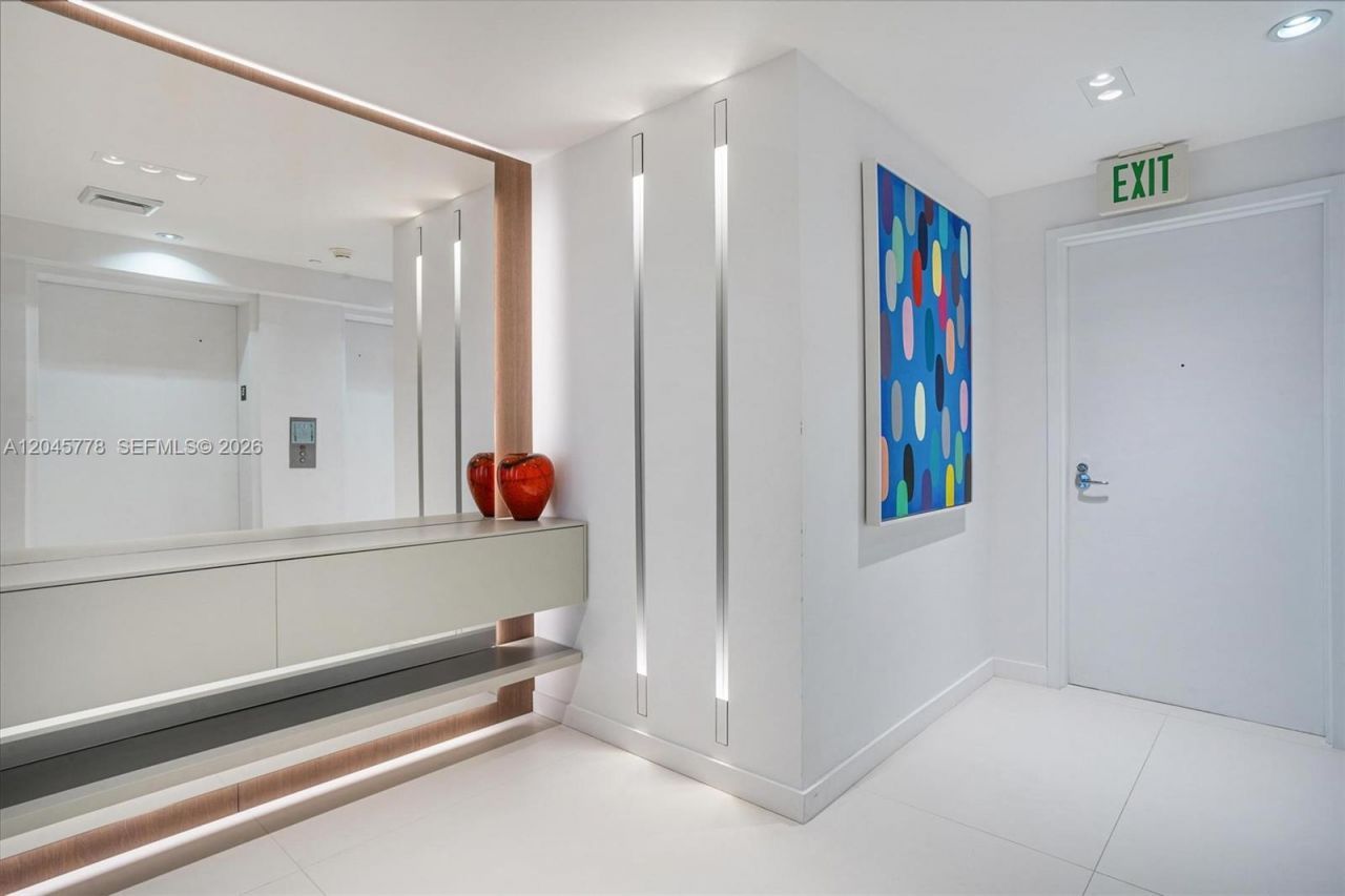 3801 Collins Ave, Unit 1503, Miami Beach, FL 33140 Photo