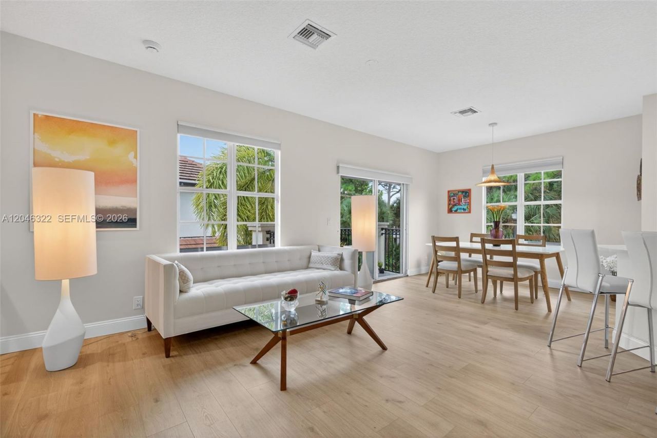 203 Evergrene Pkwy , Palm Beach Gardens, FL 33410 Photo