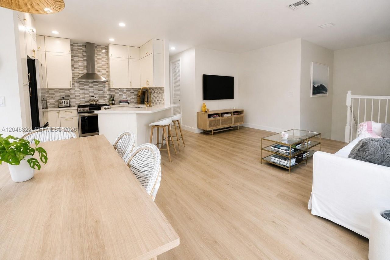 203 Evergrene Pkwy , Palm Beach Gardens, FL 33410 Photo