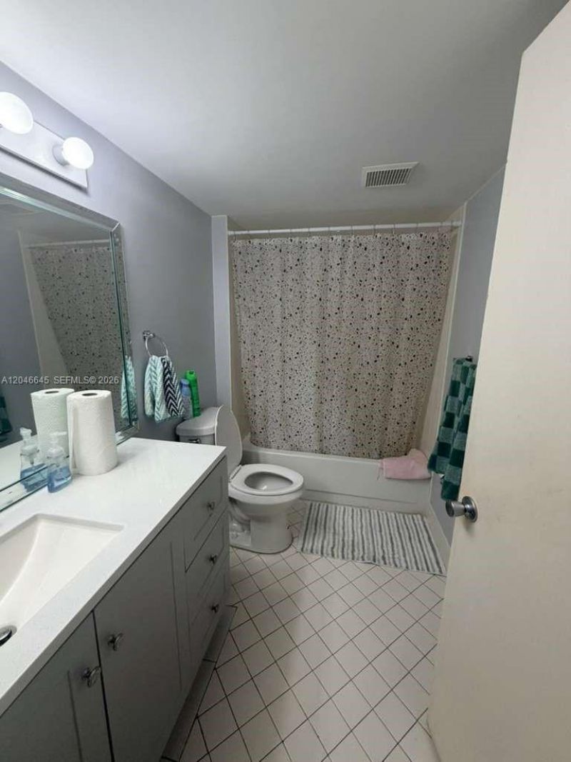 750 SW 138th Ave, Unit 413F, Pembroke Pines, FL 33027 Photo