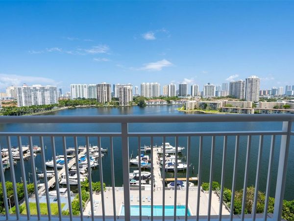 18041 Biscayne Blvd , Unit 1404, Aventura, FL 33160