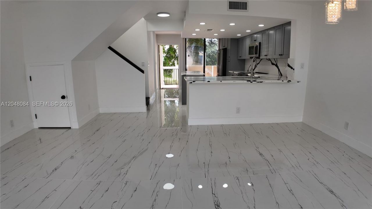 2801 SW 87th Ave, Unit 1009, Davie, FL 33328 Photo