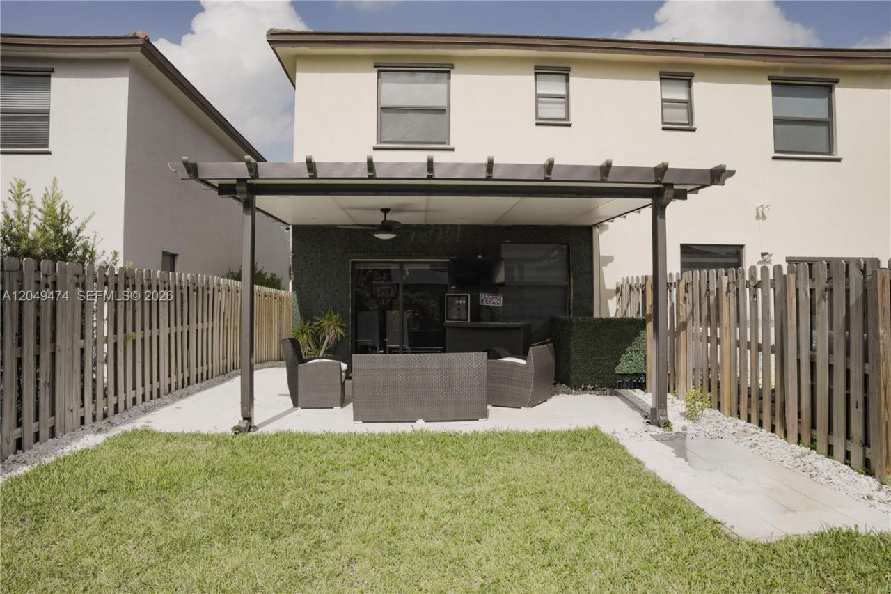 25540 SW 108th Ct , Homestead, FL 33032 Photo
