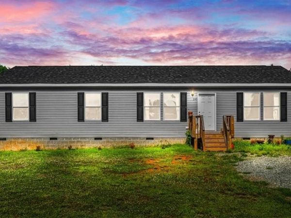 243 Blue Rose Lane , Lexington, NC 27295