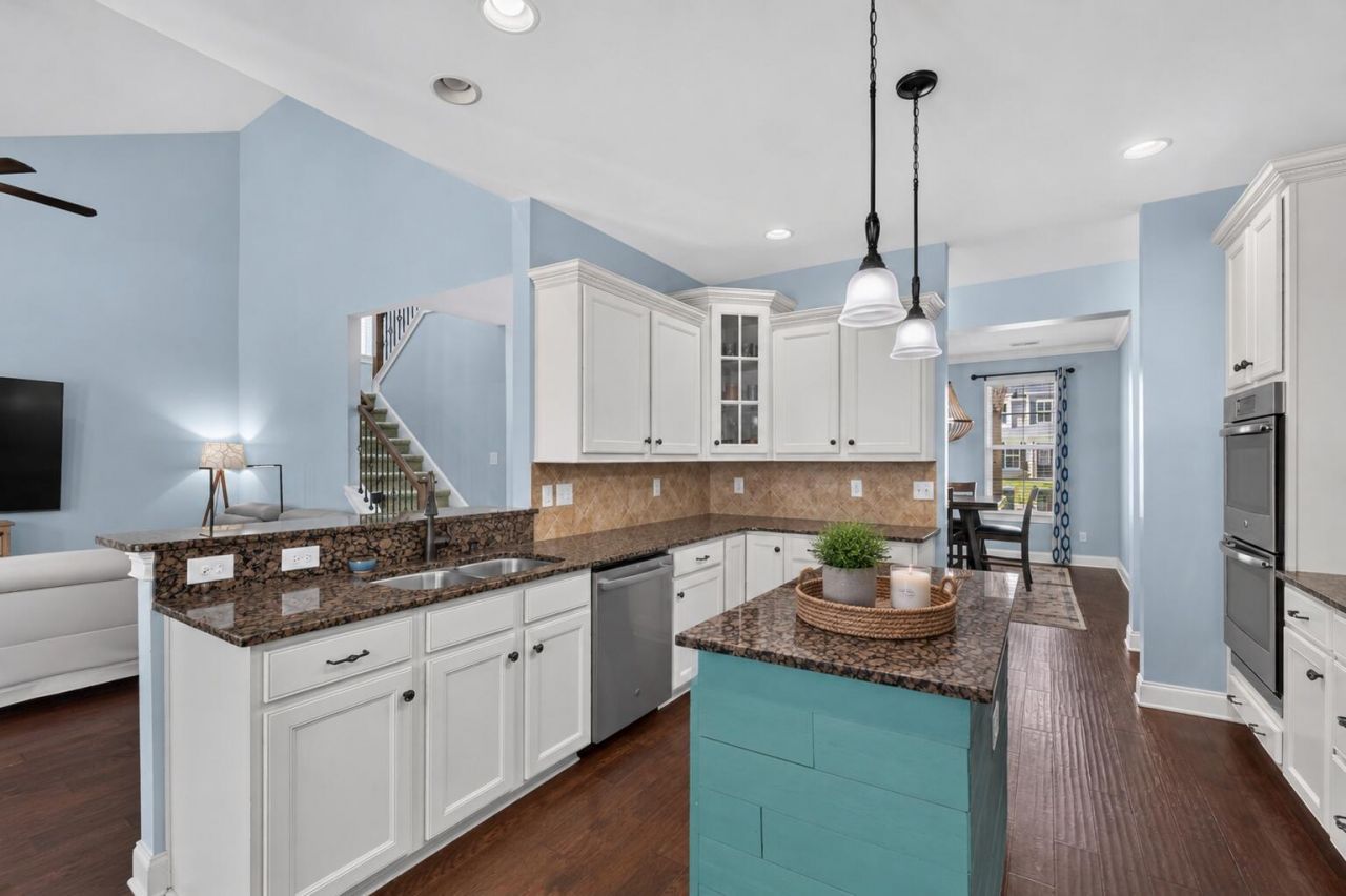 415 Spectrum Road Photo 11