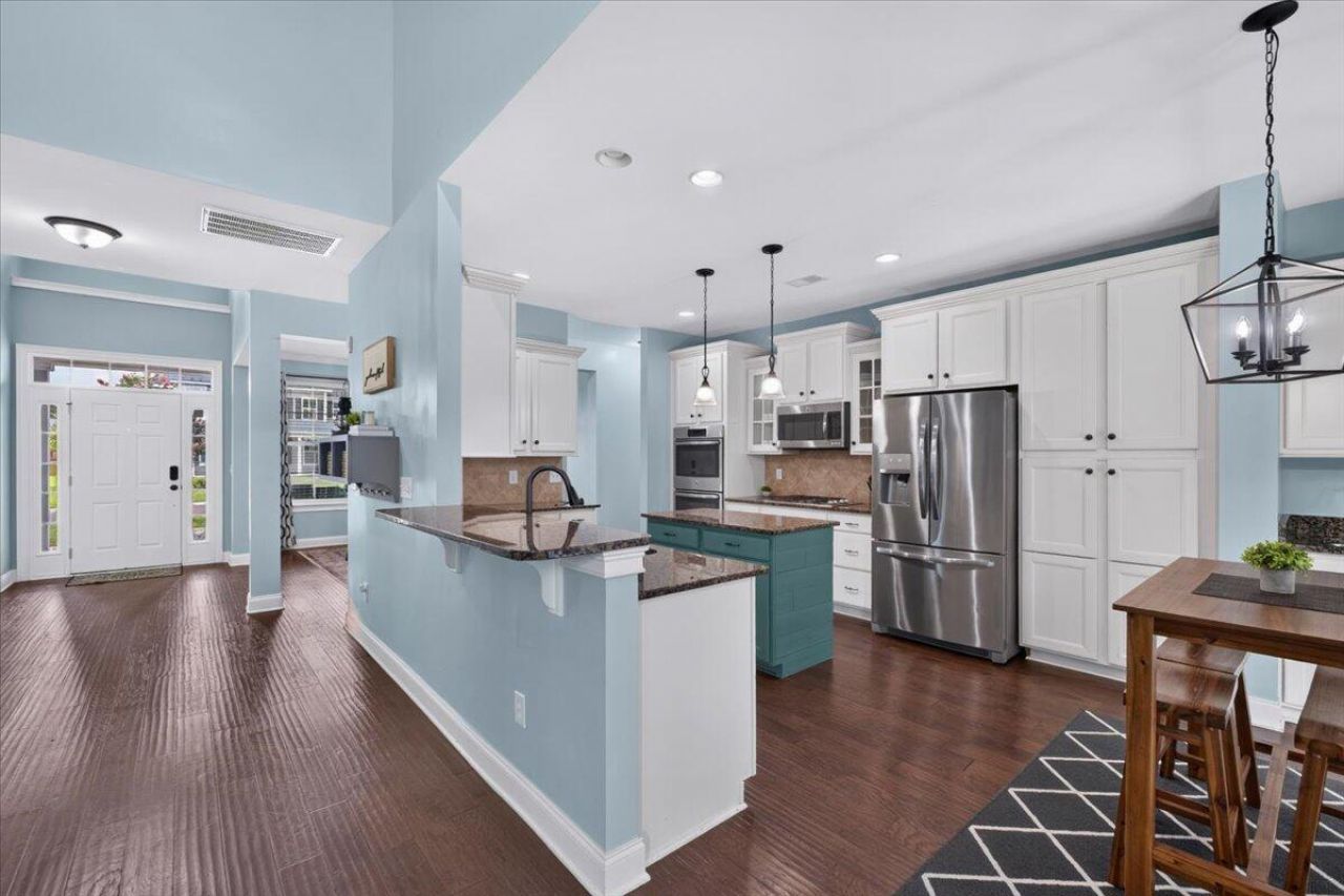 415 Spectrum Road Photo 17