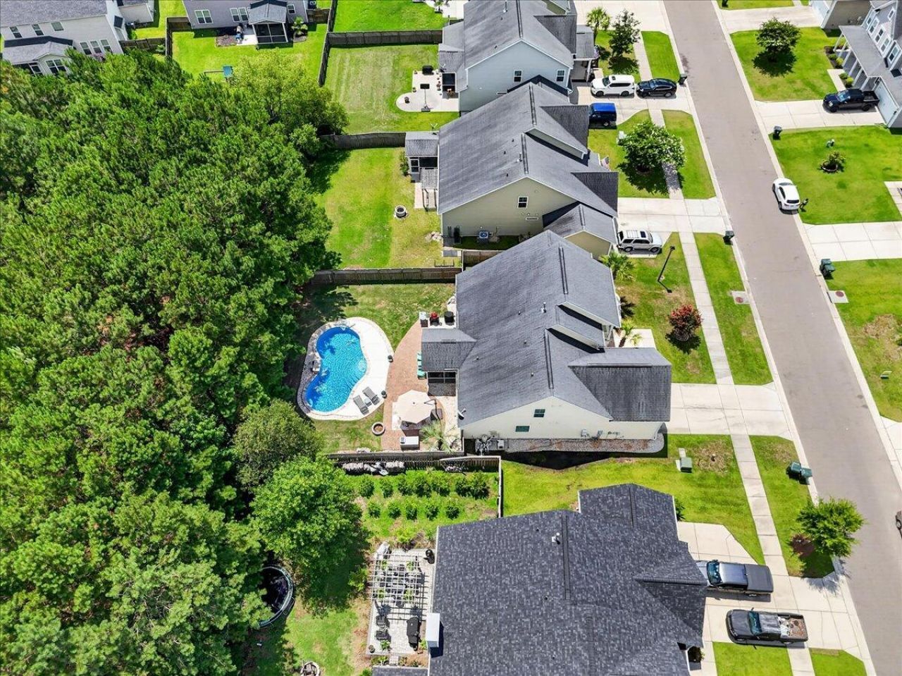 415 Spectrum Road Photo 40