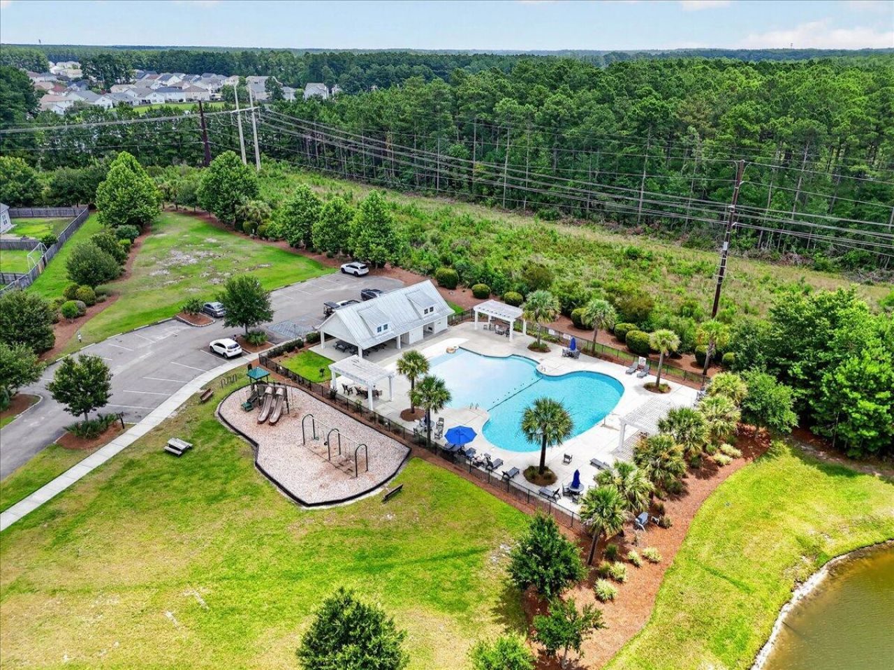 415 Spectrum Road Photo 45