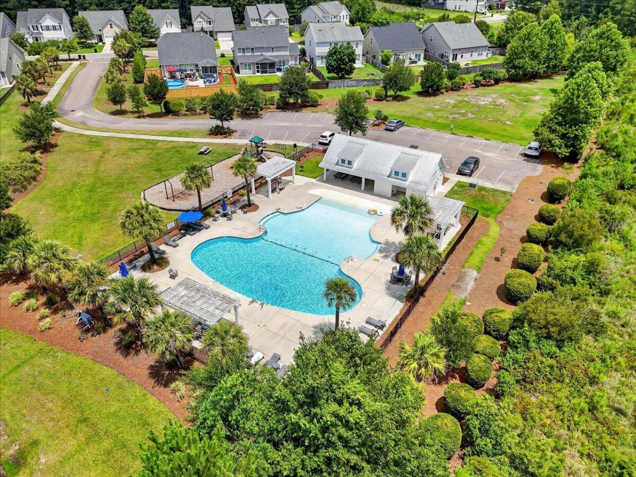 415 Spectrum Road Photo 47