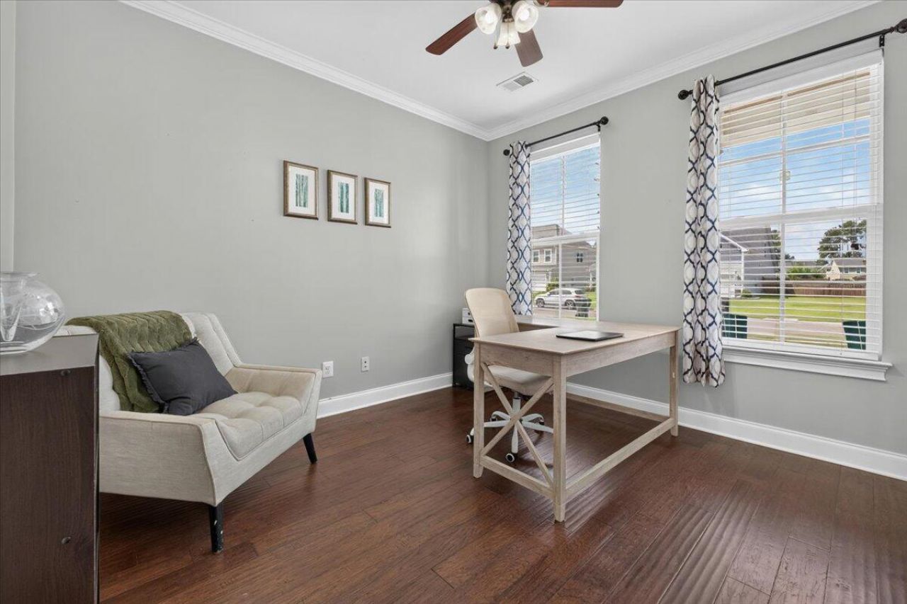 415 Spectrum Road Photo 6