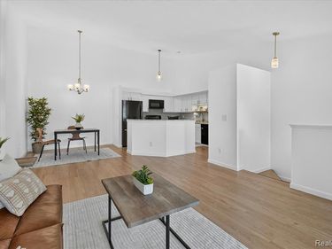 61165 Greenwood Drive, South Lyon, Mi 48178
