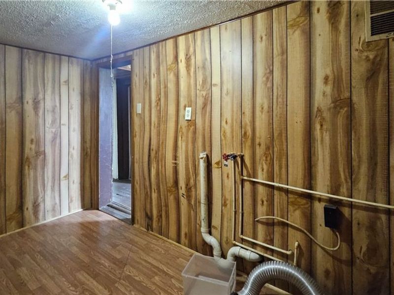 419 Bryant Avenue, Cambridge, OH 43725 Photo 14