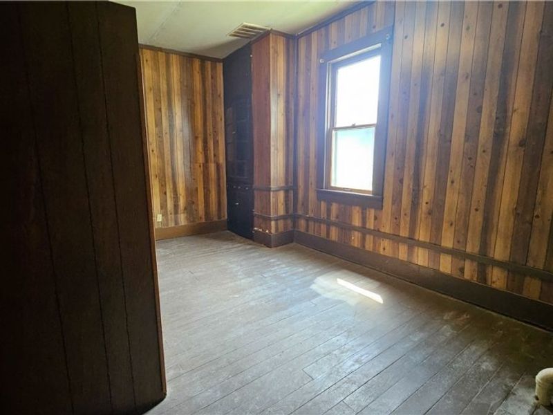 419 Bryant Avenue, Cambridge, OH 43725 Photo 15