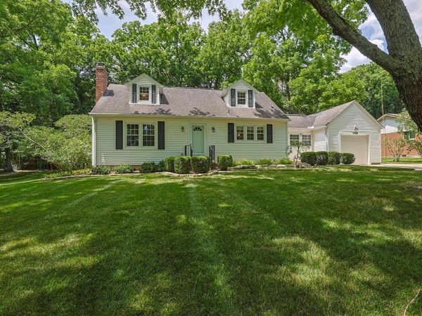1089 Forest Drive, Dayton, OH 45434