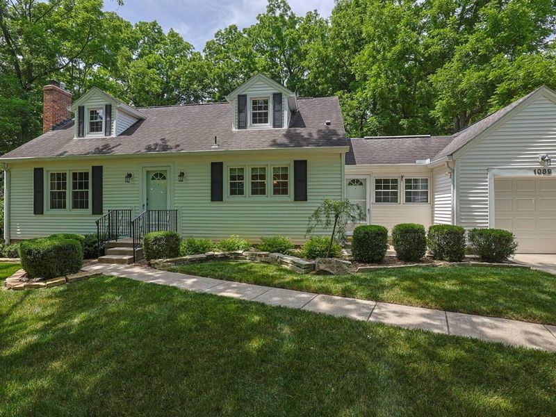1089 Forest Drive, Dayton, OH 45434 Photo 3