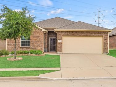 3953 Tule Ranch Road, Fort Worth, TX 76262