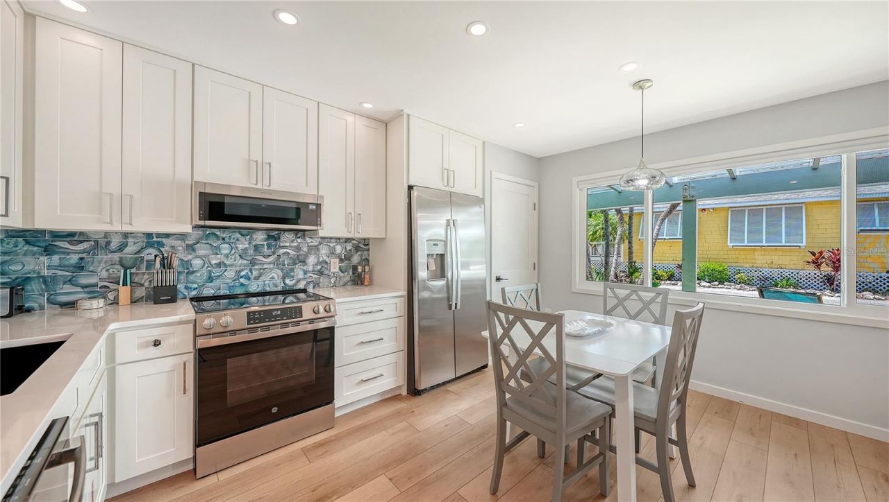 1603 Gulf Drive N, Unit 3, Bradenton Beach, FL 34217 Photo