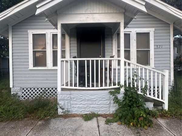 821 N RIDGEWOOD AVENUE , DAYTONA BEACH, FL 32114