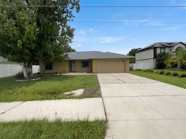 103 DULVERTON WAY , KISSIMMEE, FL 34758