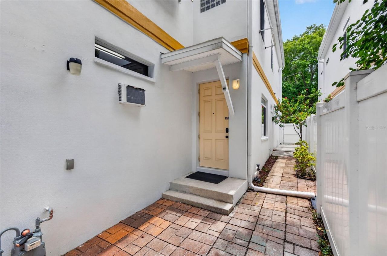 447 13th Avenue N, Saint Petersburg, FL 33701 Photo