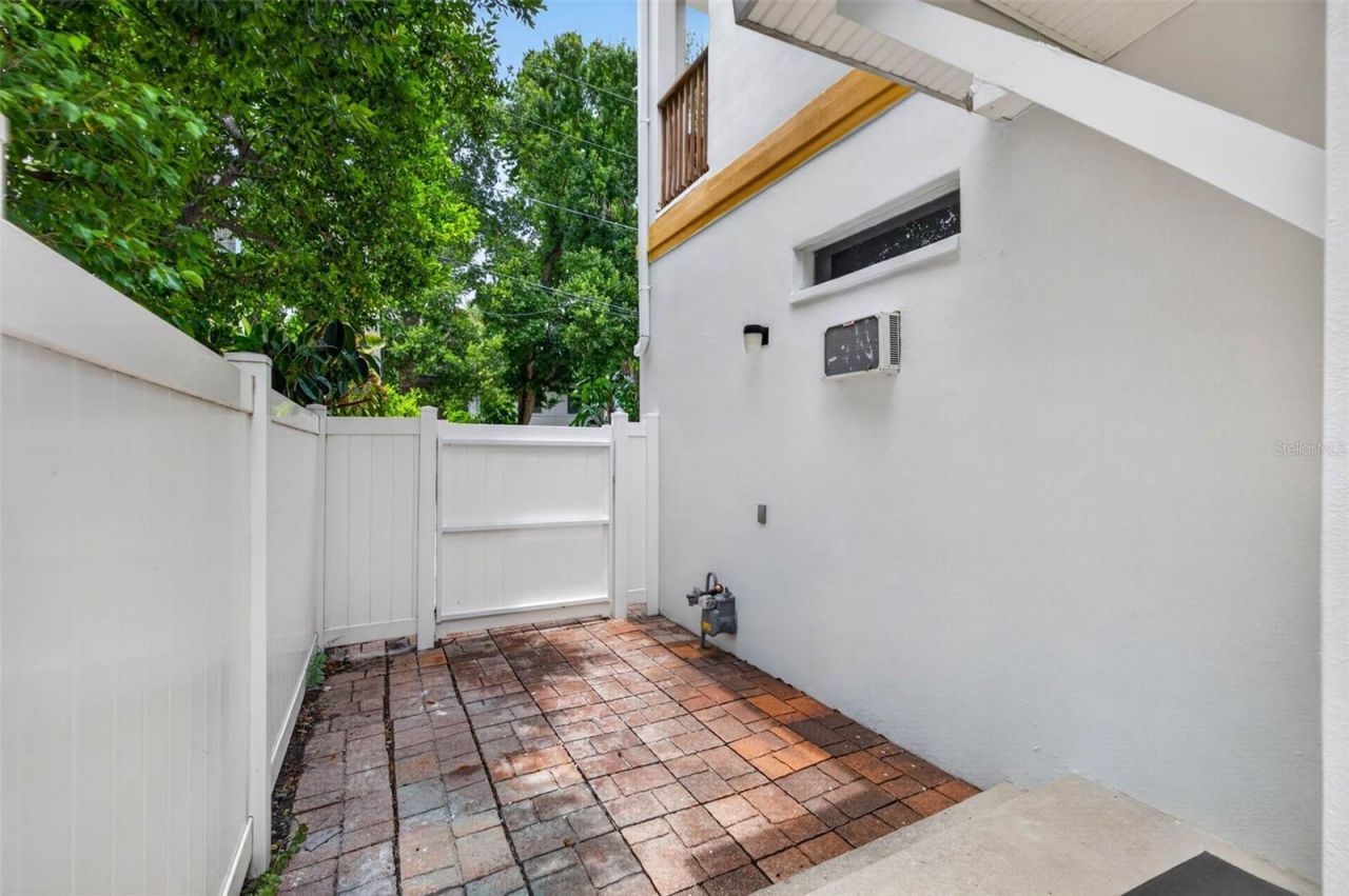 447 13th Avenue N, Saint Petersburg, FL 33701 Photo