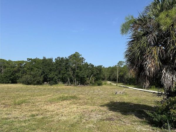 11360 S FLORIDA AVENUE , FLORAL CITY, FL 34436