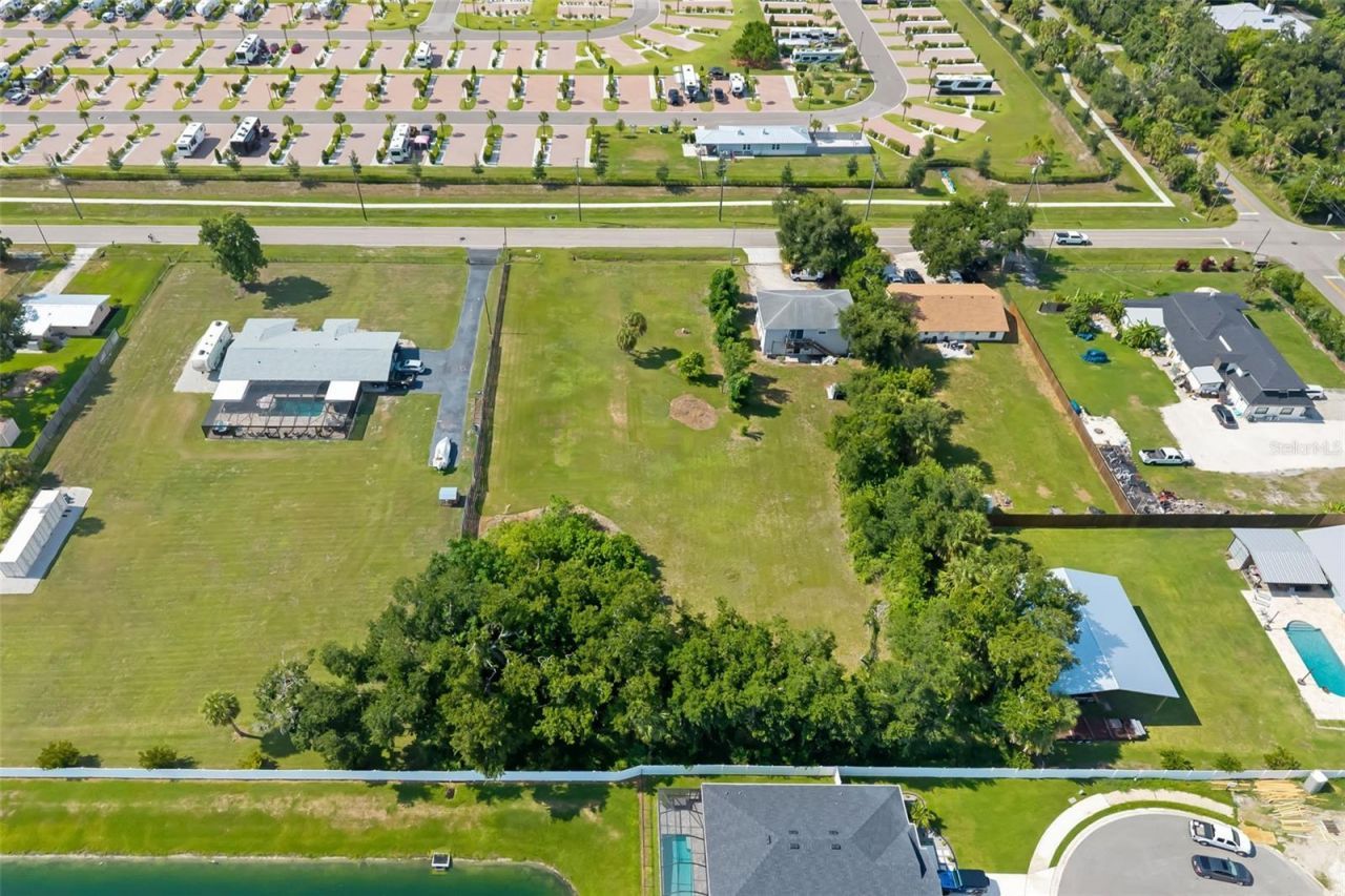 2612 61st Street E, Palmetto, FL 34221 Photo
