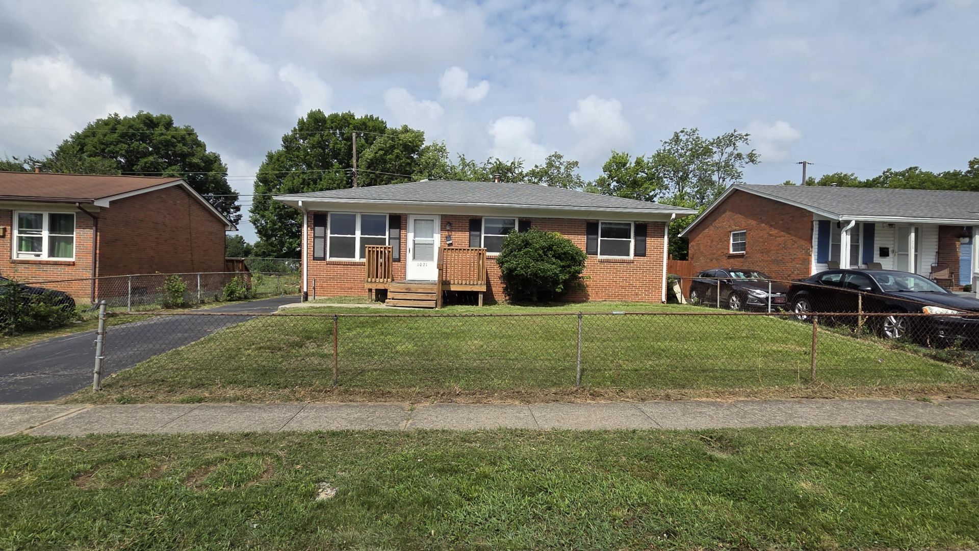 1021 St Martins Avenue, Lexington, KY 40511 Main Photo