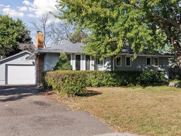6733 Emerson Avenue N, Brooklyn Center, MN 55430
