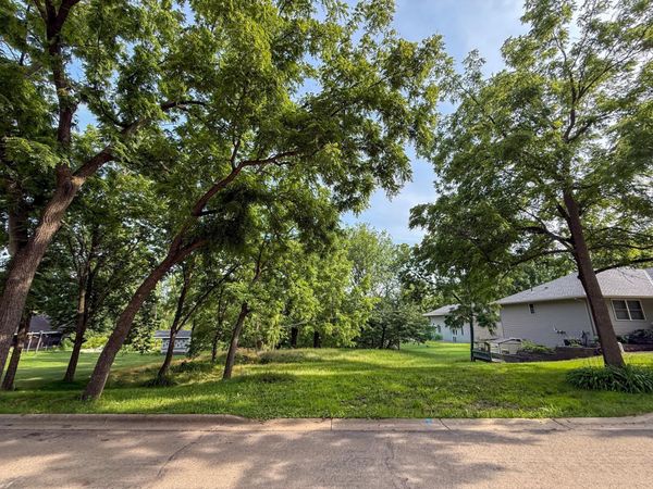 2213 Hiersche Road , Faribault, MN 55021