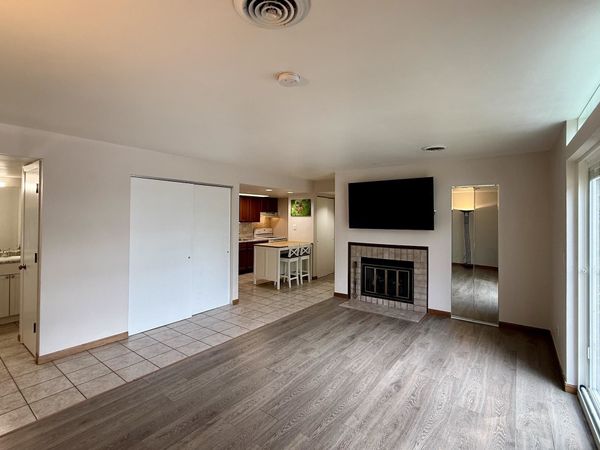 515 D'Onofrio Drive, Unit 1, Madison, WI 53719
