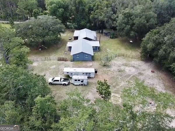 379 Bob Thrift Road, Saint George, GA 31562