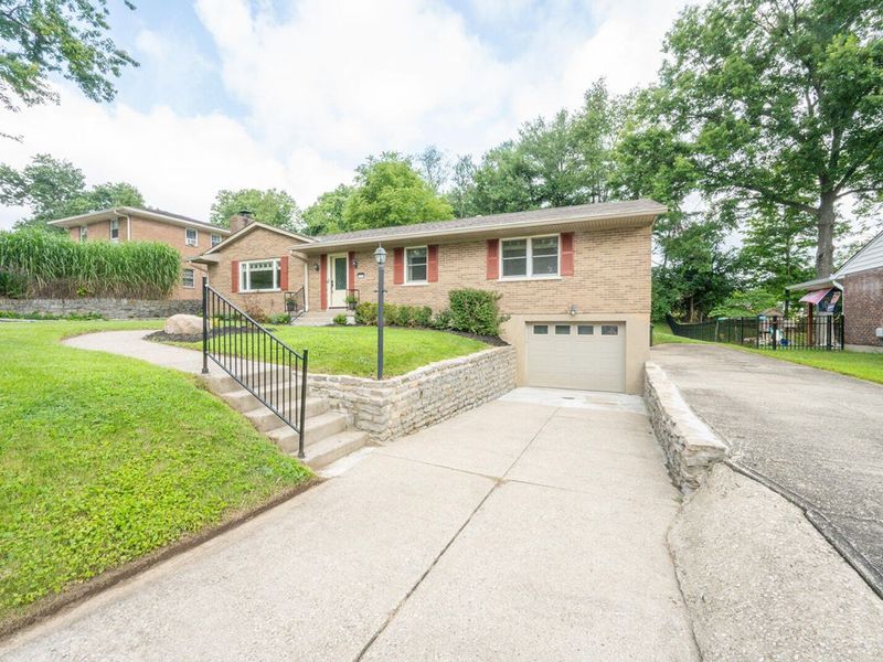 2930 Campus Drive, Crestview Hills, KY 41017 Photo 3