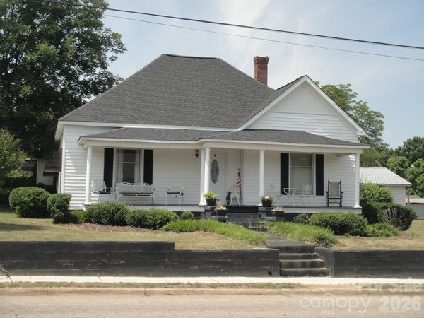 501 W Ryder Avenue , Landis, NC 28088
