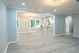 3058 Broughton Street photo 4
