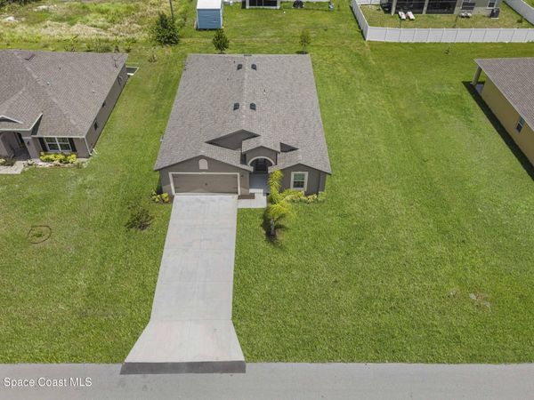 539 Hamwood Street SW , Palm Bay, FL 32908