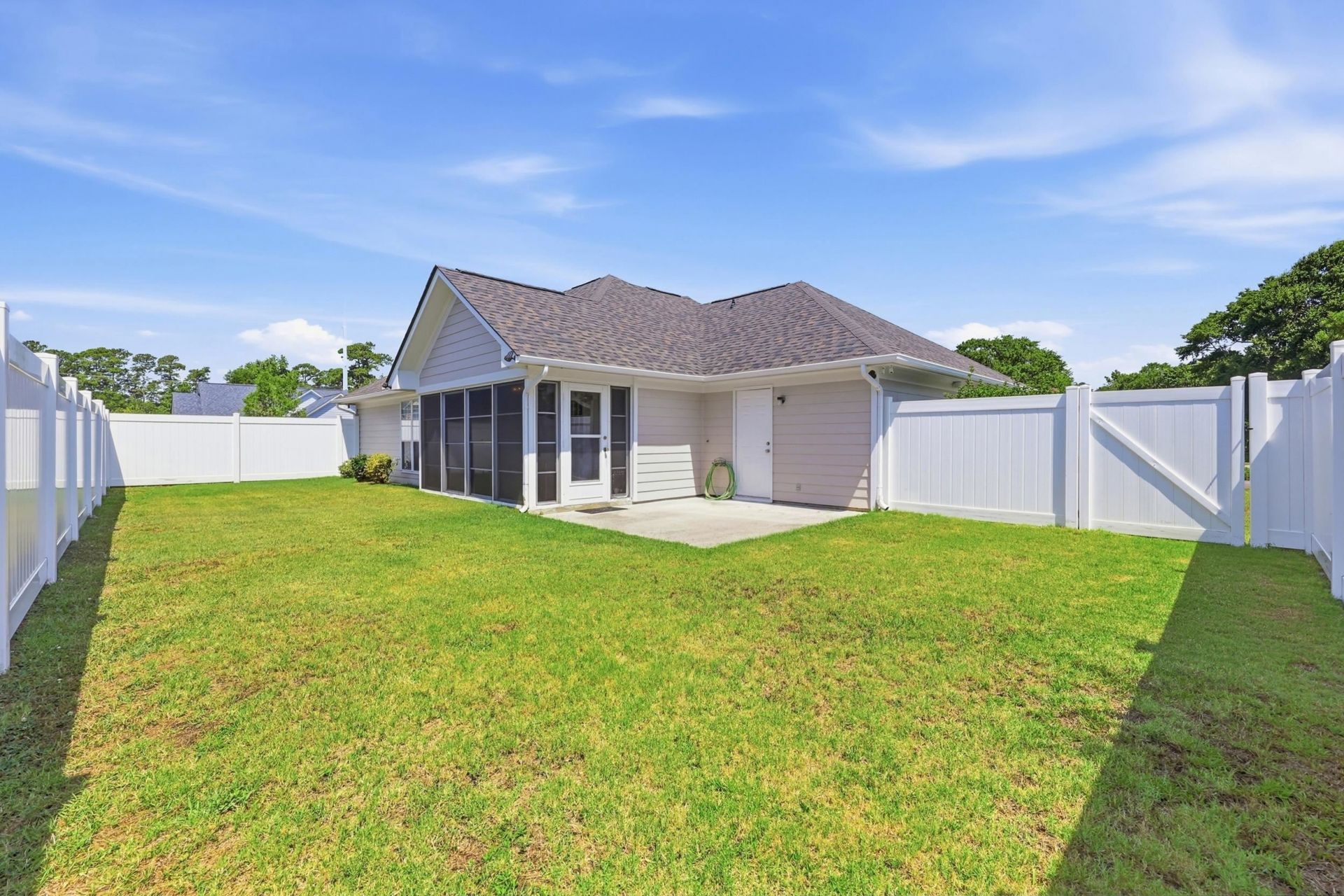 523 Parish Ln.  Photo 15