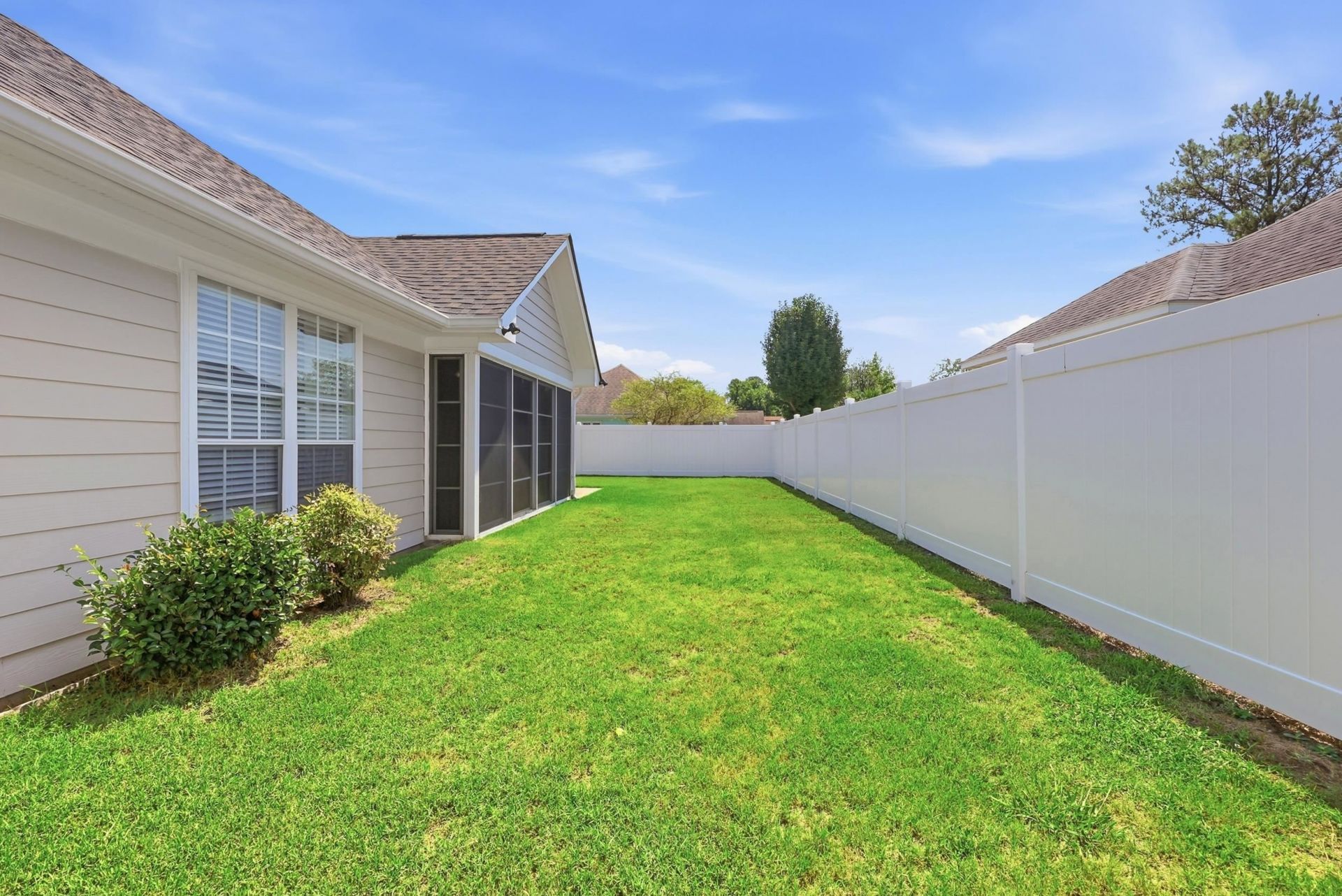 523 Parish Ln.  Photo 16
