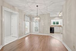 523 Parish Ln.  photo 4