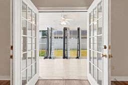 523 Parish Ln.  photo 4