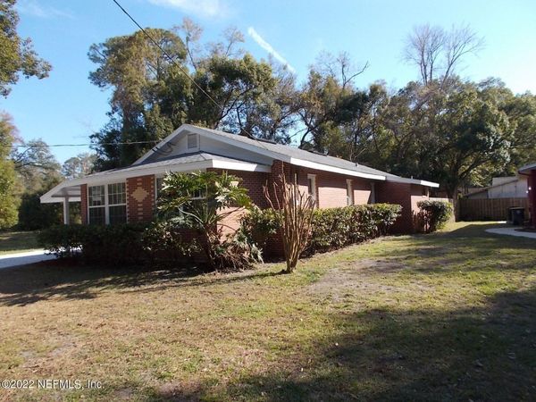 5738 CRUZ Road, Jacksonville, FL 32207